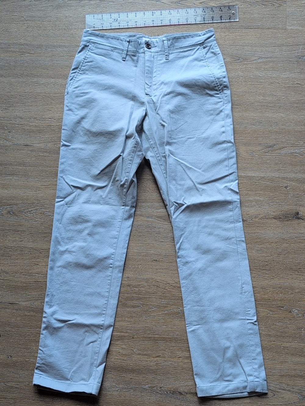 Men's Goodfellow Athletic Chino Pants in Light Gray, 30w×32l